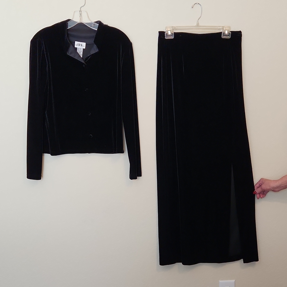 2 PC evening attire jacket & long skirt.